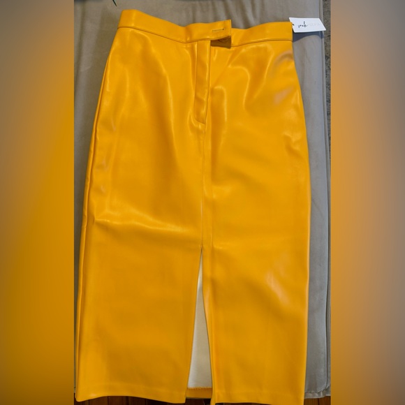 Yellow Faux Leather Midi Skirt - Picture 4 of 4
